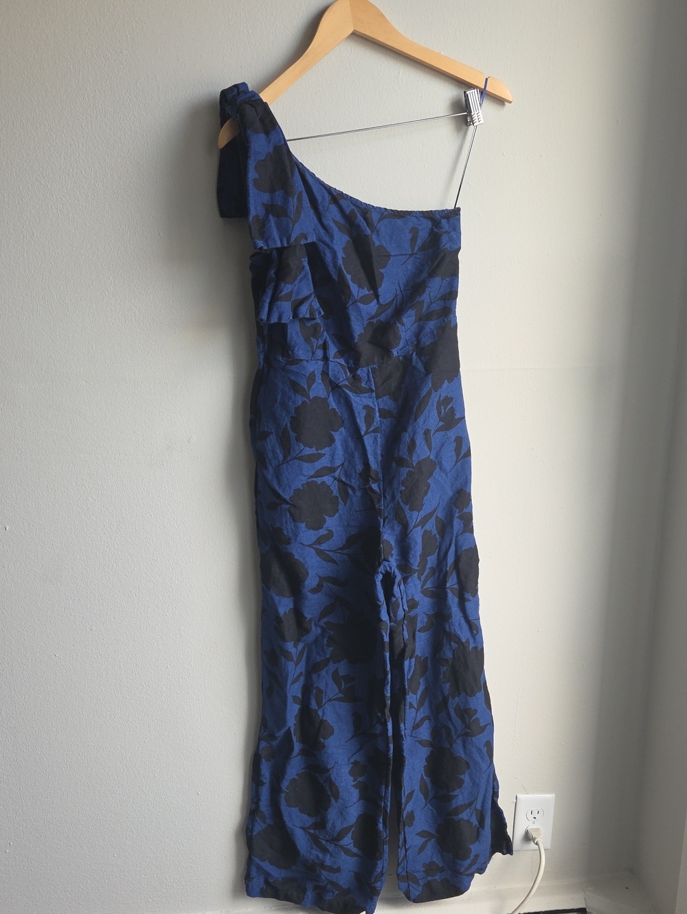 kate spade One-Shoulder Blue and Black Floral Jumsuits